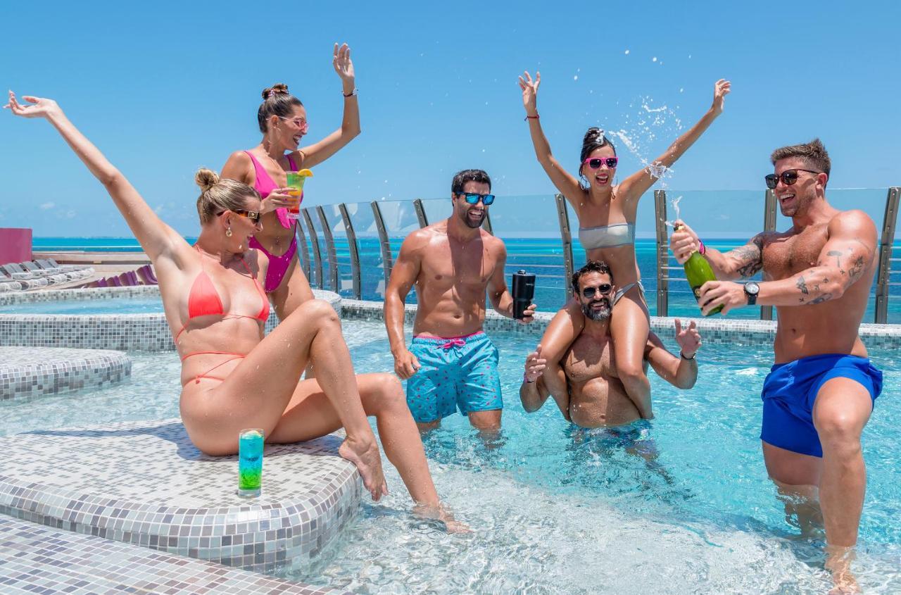 Temptation At The Tower Cancun Resort (Adults Only) Экстерьер фото